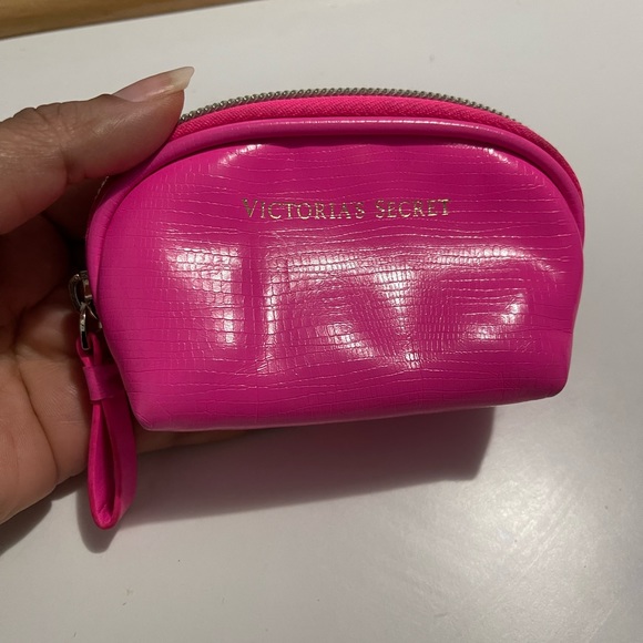 Victoria’s Secret neon pink coin 👛 purse. - Picture 7 of 12